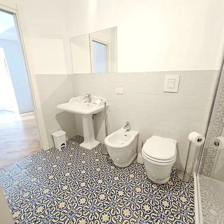 Il Faro Di Serapide Bed and breakfast