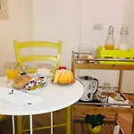 Il Faro Di Serapide 住宿加早餐酒店 3*