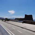 住宿加早餐酒店 Il Faro Di Serapide 3*