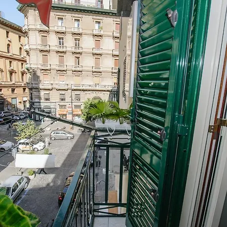 Couette-café Il Faro Di Serapide *