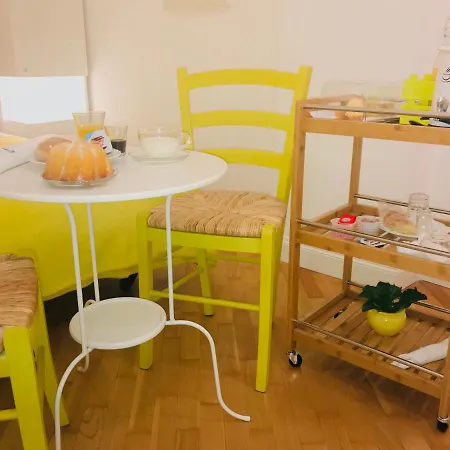 Couette-café Il Faro Di Serapide Naples